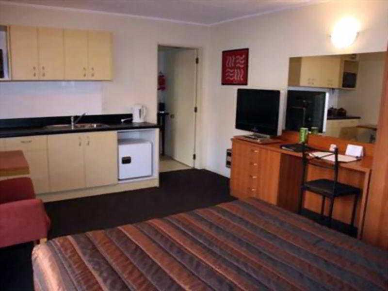 The Towers On The Park Hotell Christchurch Rum bild